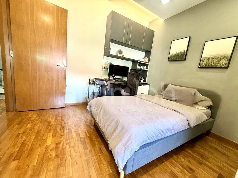 6 Bed Cluster House (Landed) for Sale in  Horizon Gardens - Image 2